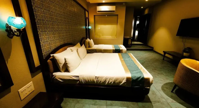 Hotel Brij Residency