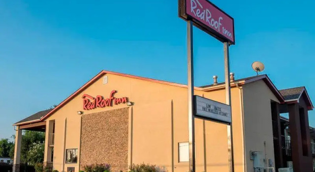 Номер Superior Red Roof Inn Rock Hill