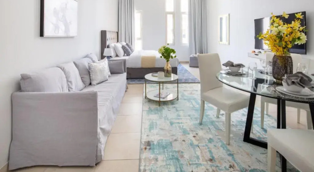 Frank Porter - Canal Residence