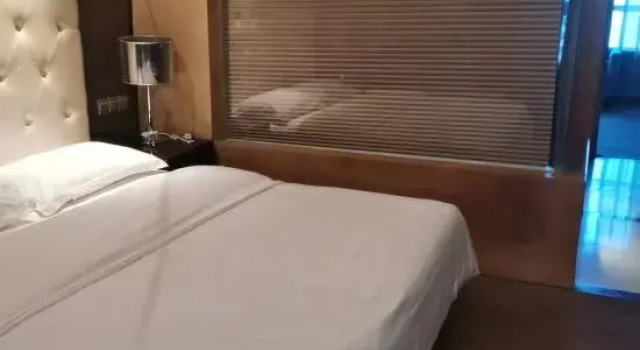 Люкс Comfort Qiqihar Junhui Yiju Apartment