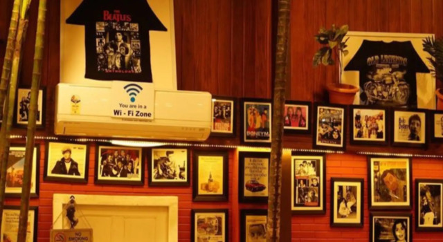 Hotel Ashrey, Rezervovat Hotel Déhrádún Uttarakhand