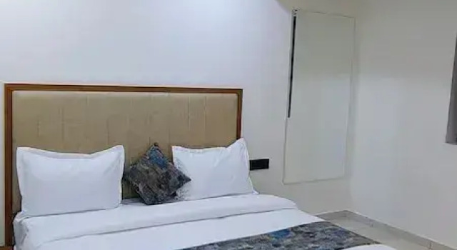 Номер Deluxe Hotel Royal Manor-Rajkot