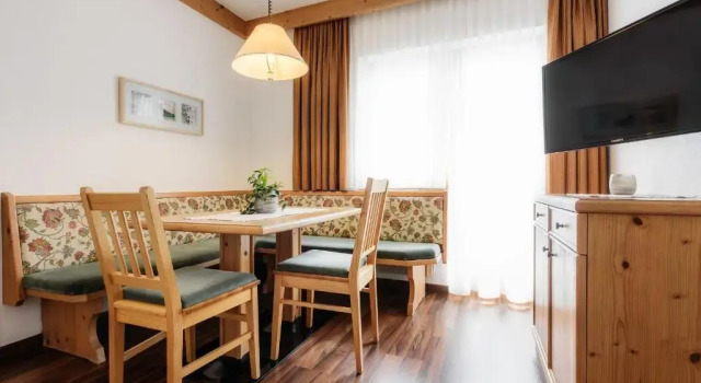 Апартаменты Hotel Regina