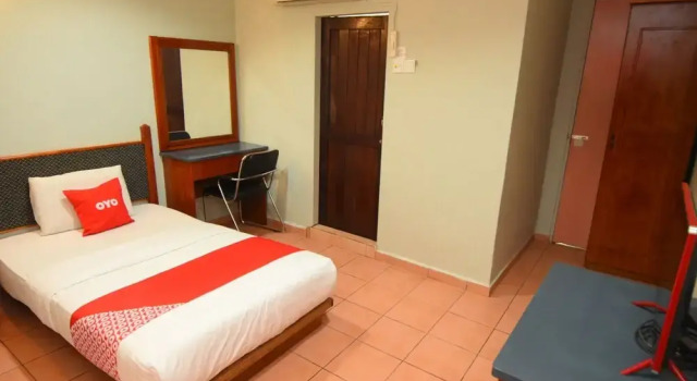 Highway Inn by OYO Rooms, Boek Hotel Goedkope hotels in Borneo