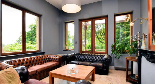 A Beautiful Art Nouveau House With an Enormous Garden, Prenota Casa vacanze Flobecq 