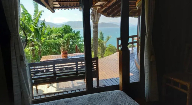 Luxury Suites Vila Indonésia, Забронировать Отель Гаропаба Санта-Катарина