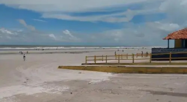 Casa Grande em Salinas, Prenota Appartamento Hotel a Northern Brazil con parcheggio, Parcheggio