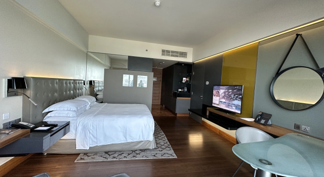 Курортный отель The Art Hotel & Resort