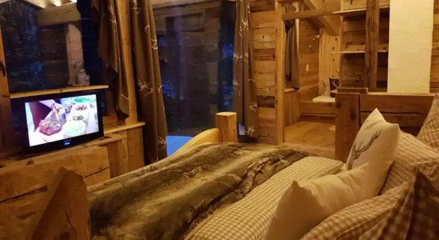 Wildererhutte Comfortable Holiday Residence, Rezerwuj Hotel Hotele w Tyrol z parkingiem, Parking