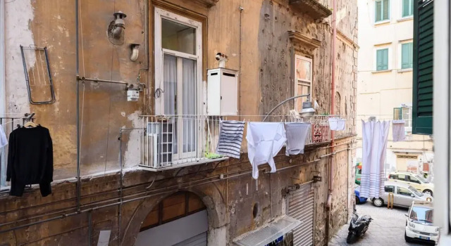 Casa di Flò, Buchen Sie Ferienwohnung Neapel Kampanien