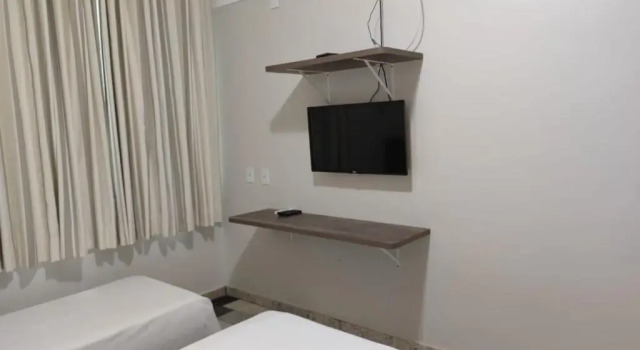 Lodi Express Hotel, Забронировать Отель Отели Арапонгас с парковкой, Парковка