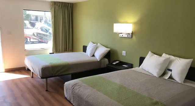 Четырёхместный номер Standard Motel 6 Abilene, TX - East