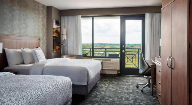 Двухместный номер Standard с балконом Courtyard by Marriott Philadelphia Lansdale