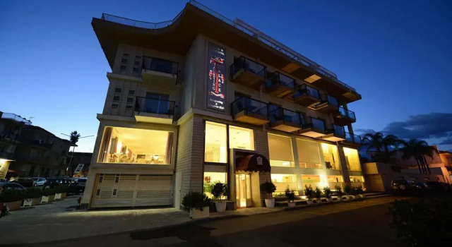 Grand Hotel Yachting Palace, Book Hotel Hotels in Sicily with a Pool, Swimming Pool