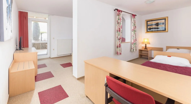 Двухместный номер Comfort с балконом Hotel Center Bohinjsko Jezero