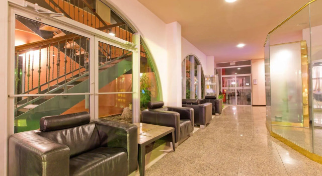 Queens Hotel