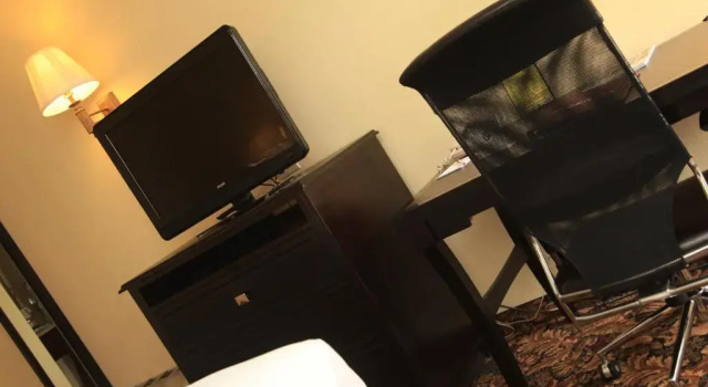Plaza Inn Midland, Book Hotel Midland Texas
