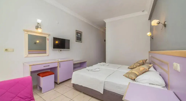 Номер Standard с красивым видом из окна Majestic Hotel