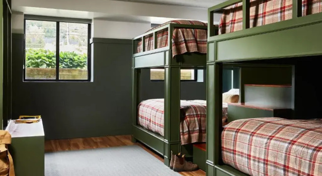 Четырёхместный номер Standard Hunter Lodge, a Bluebird by Lark