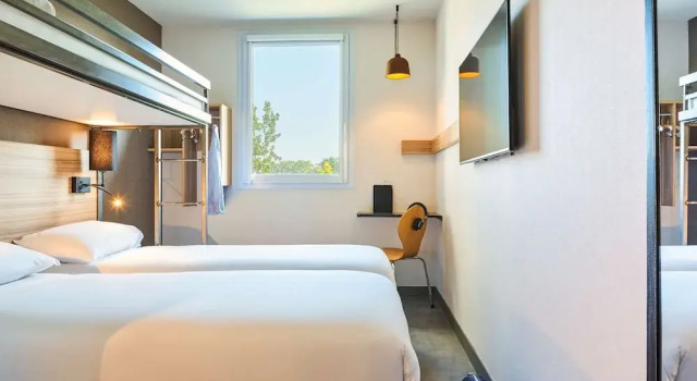 Двухместный люкс Standard Greet Hotel Paris porte de la Chapelle - Aréna