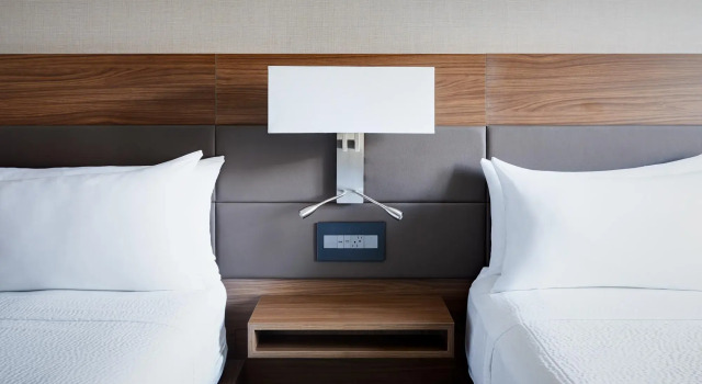 Четырёхместный номер Standard AC Hotel by Marriott Bloomington Mall of America