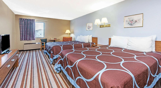 Standard Vierer Zimmer Super 8 by Wyndham Sullivan