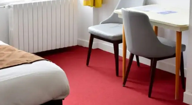 Трёхместный номер Standard Hotel des Lauriers Roses