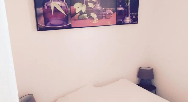 Appartement 2 pieces, renove, 2 piscines+tennis, mer, climatisation