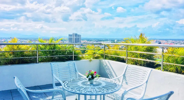 Люкс Yannaty Hotel Halal