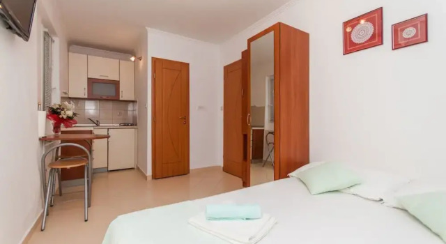 Apartments Ena, Rezerwuj Apartament Pag 