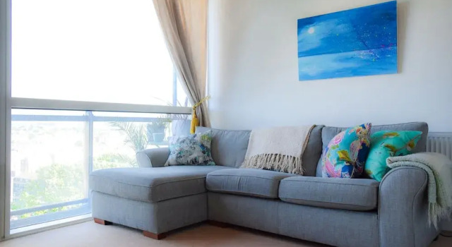 Beautiful 1 Bedroom Wandsworth Flat With Views, Забронировать Отель Отели Англии 3 звезды, 3*