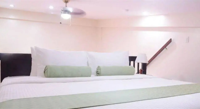 Subic Coco Hotel, Rezerwuj Hotel Hotele w Olongapo z basenem, Basen