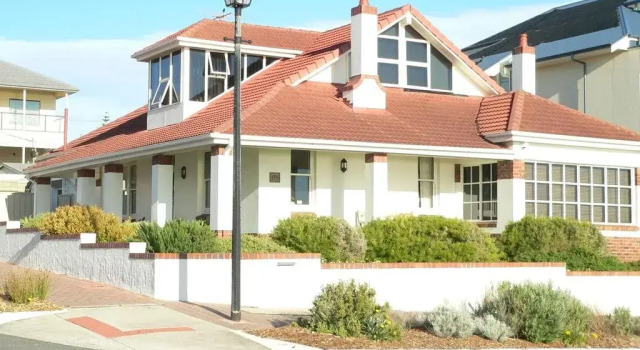 Brighton Beach House, Rezerwuj Hotel Brighton Adelaide Region