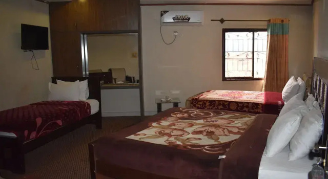 Трёхместный номер Standard Manama Hotel