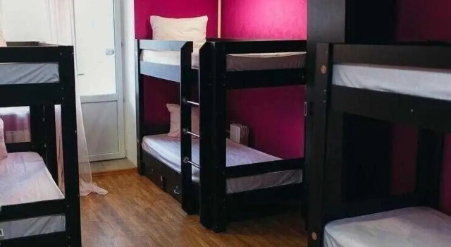 Кровать в общем номере (женский номер) Хостел Like Home
