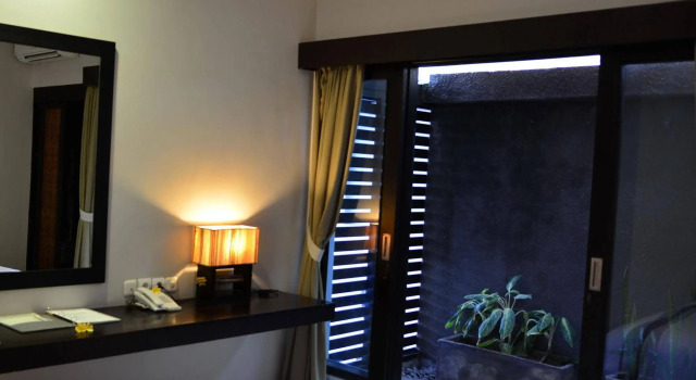 Annora Villas Seminyak, Buchen Sie Hotel 4-Sterne-Hotels in Badung, 4*