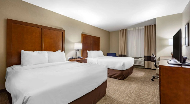 Четырёхместный номер Standard Comfort Inn & Suites Sidney I-80