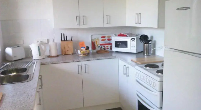 Апартаменты Kenata-Fairway Apartment Hotel