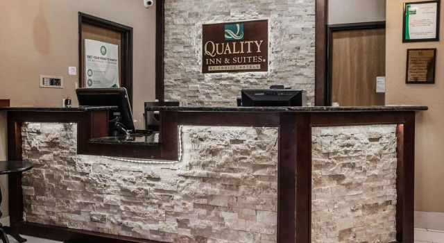 Quality Inn & Suites Des Moines Airport, Prenota Hotel Hotel a Des Moines con piscina, Piscina