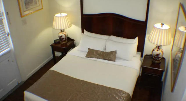 Одноместный номер Deluxe Historic Mardi Gras Inn
