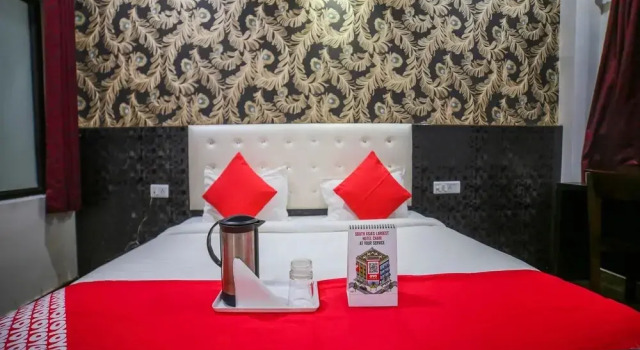 Hotel The Rajfort By OYO Rooms, Забронировать Отель Отели штата Раджастхана с парковкой, Парковка