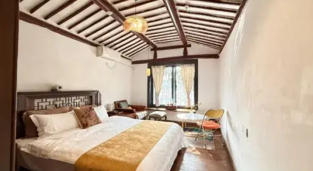 Семейный люкс с красивым видом из окна The Manci Jiangnan Courtyard Airbnb