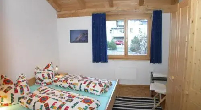 Pütvia E1