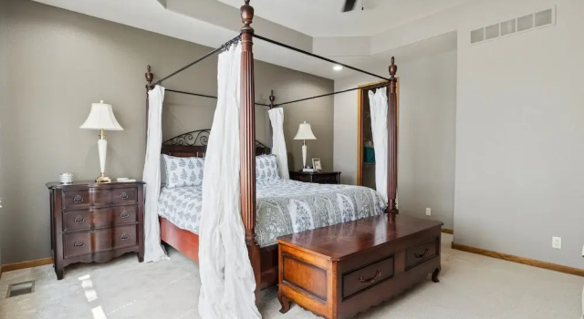 Коттедж Pet-friendly Home In The Main Channel w/ Breathtaking Sunsets & Lake Views