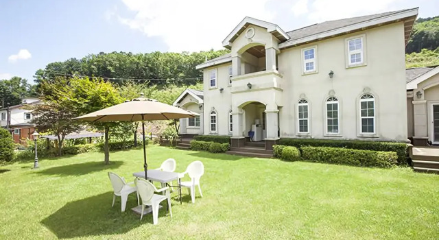 Namyangju Smile Pension, Prenota Hotel Hotel a Gyeonggi-do con piscina, Piscina