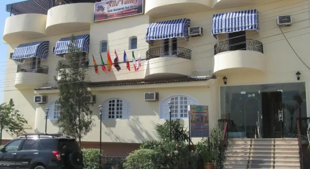 Nile Valley Hotel & Restaurant