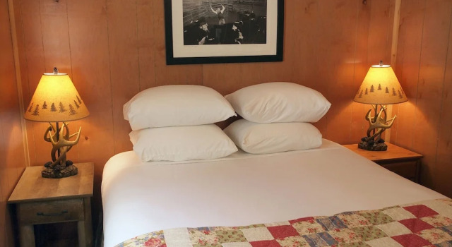Номер Standard с видом на закат BlissWood B&B Ranch