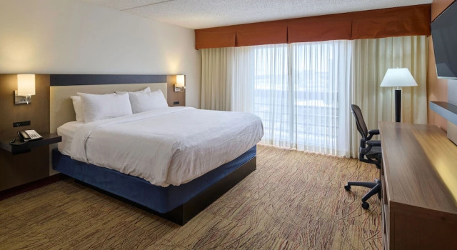 Клубный люкс c 1 комнатой Wyndham El Paso Airport and Water Park