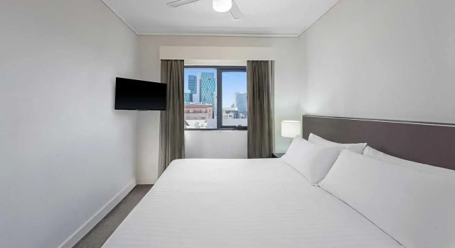 Апартаменты с 2 комнатами Adina Apartment Hotel Perth Barrack Plaza