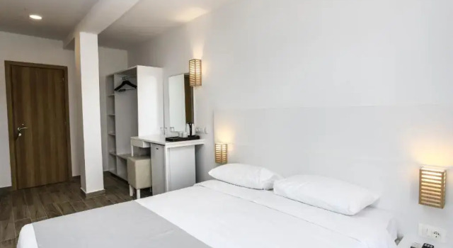 Номер Standard Almiros Beach